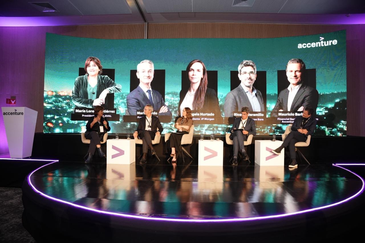 Accenture lanza The Reinvention Community para potenciar el progreso del país