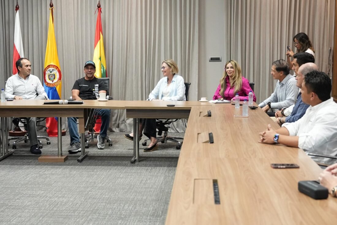 Todo está listo para arrancar las obras del nuevo Teatro Amira de la Rosa en Barranquilla, anuncia el alcalde Char