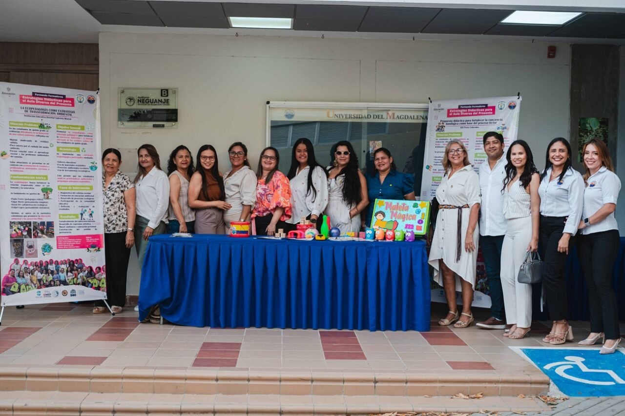 Docentes de Santa Marta son certificados en innovación