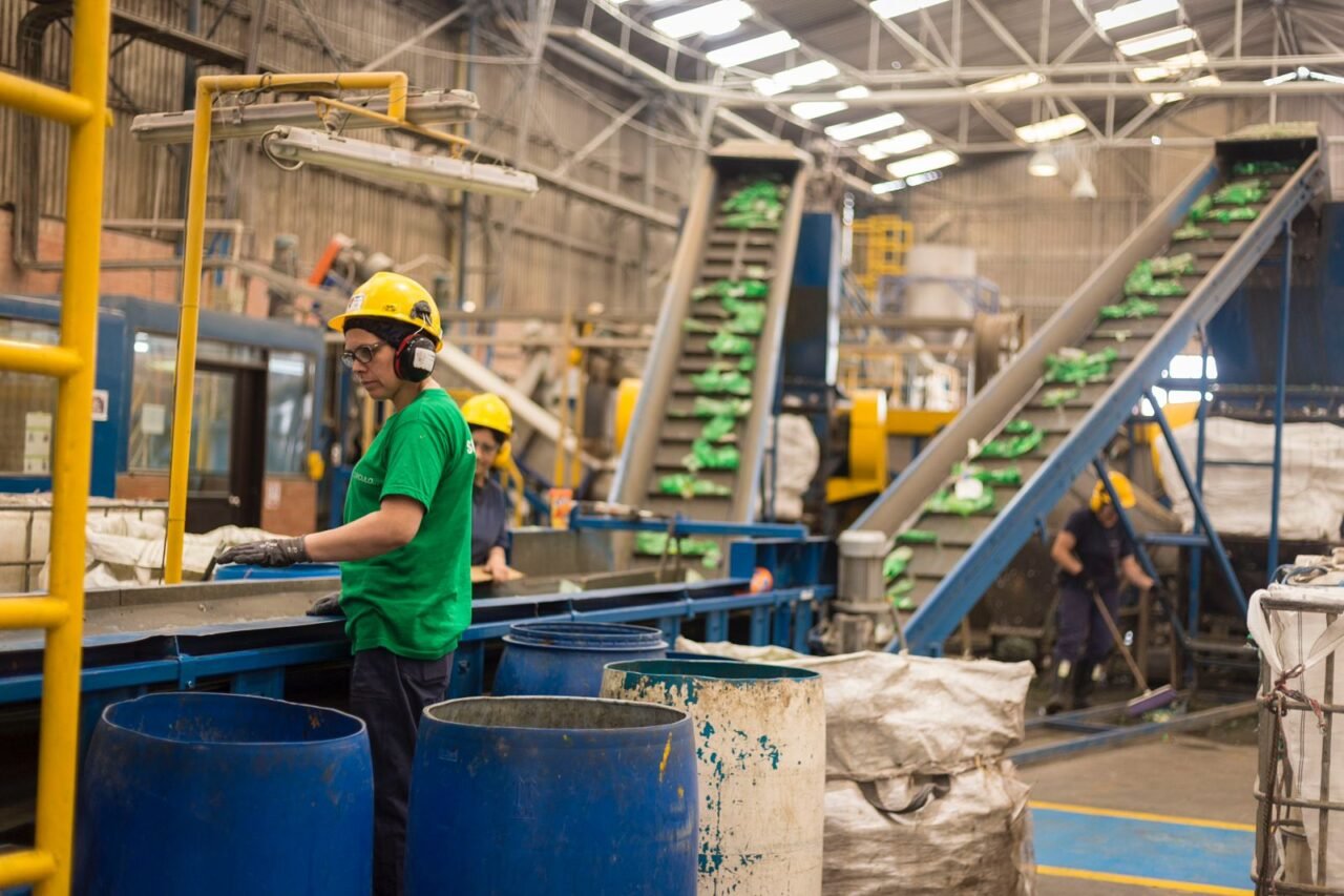 380 empresas colombianas impulsan transición hacia la economía circular en el país