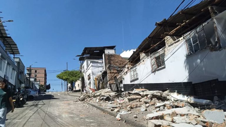 Municipios piden medidas extraordinarias para atender la emergencia y acelerar la reconstrucción tras el terremoto