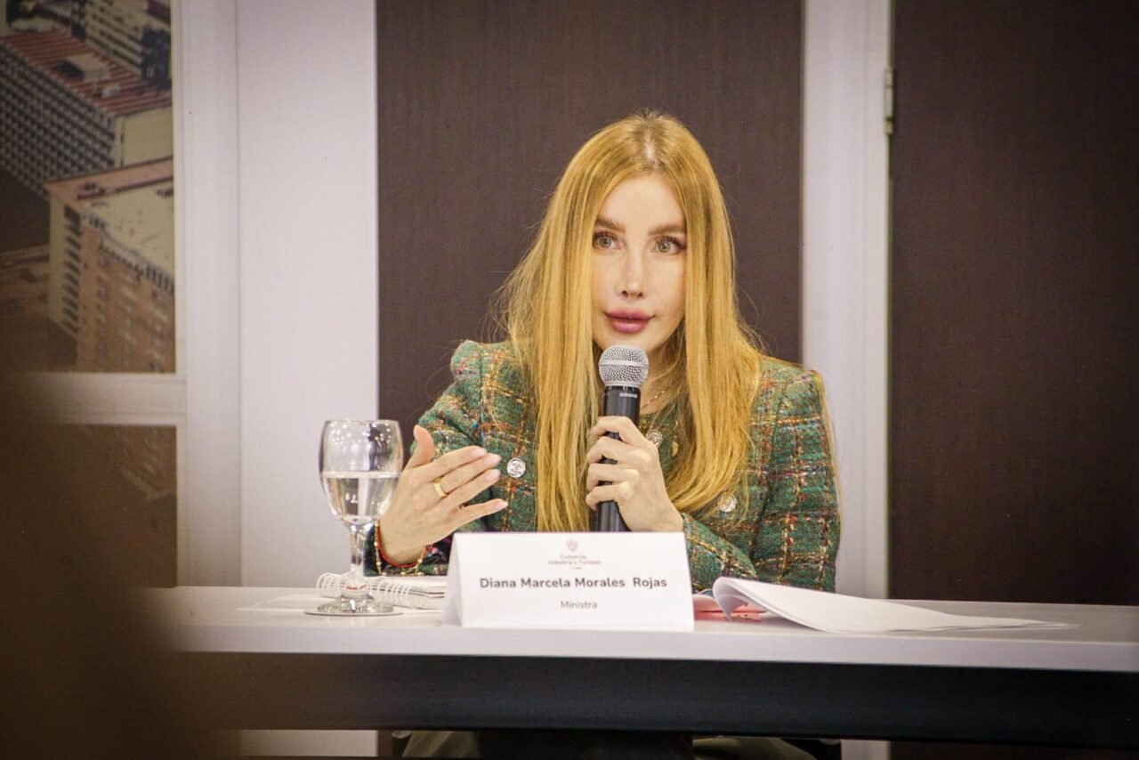 Ventanilla Única de Inversión (VUI) debutó ante más de 4.000 empresarios
