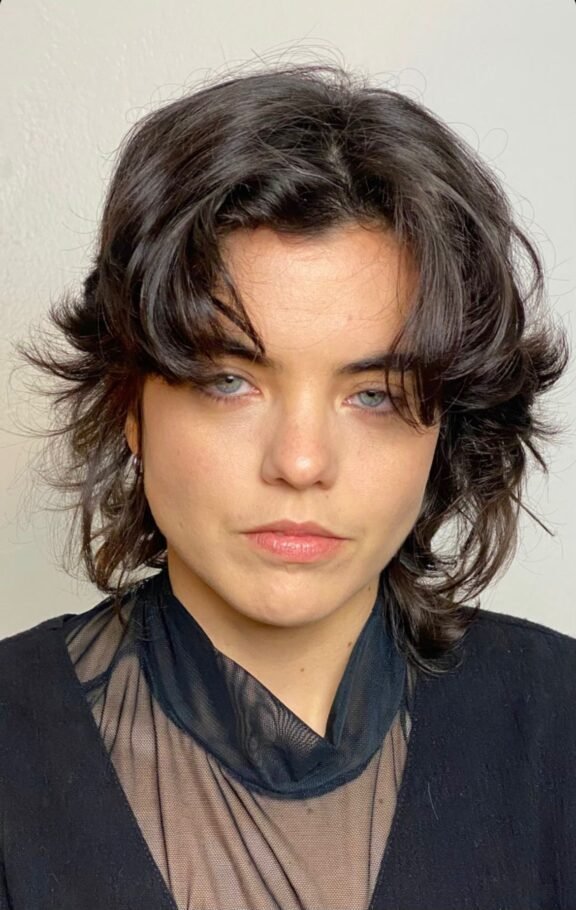 Loreana estrena “Hot Cocoa”, sensual single que celebra la libertad