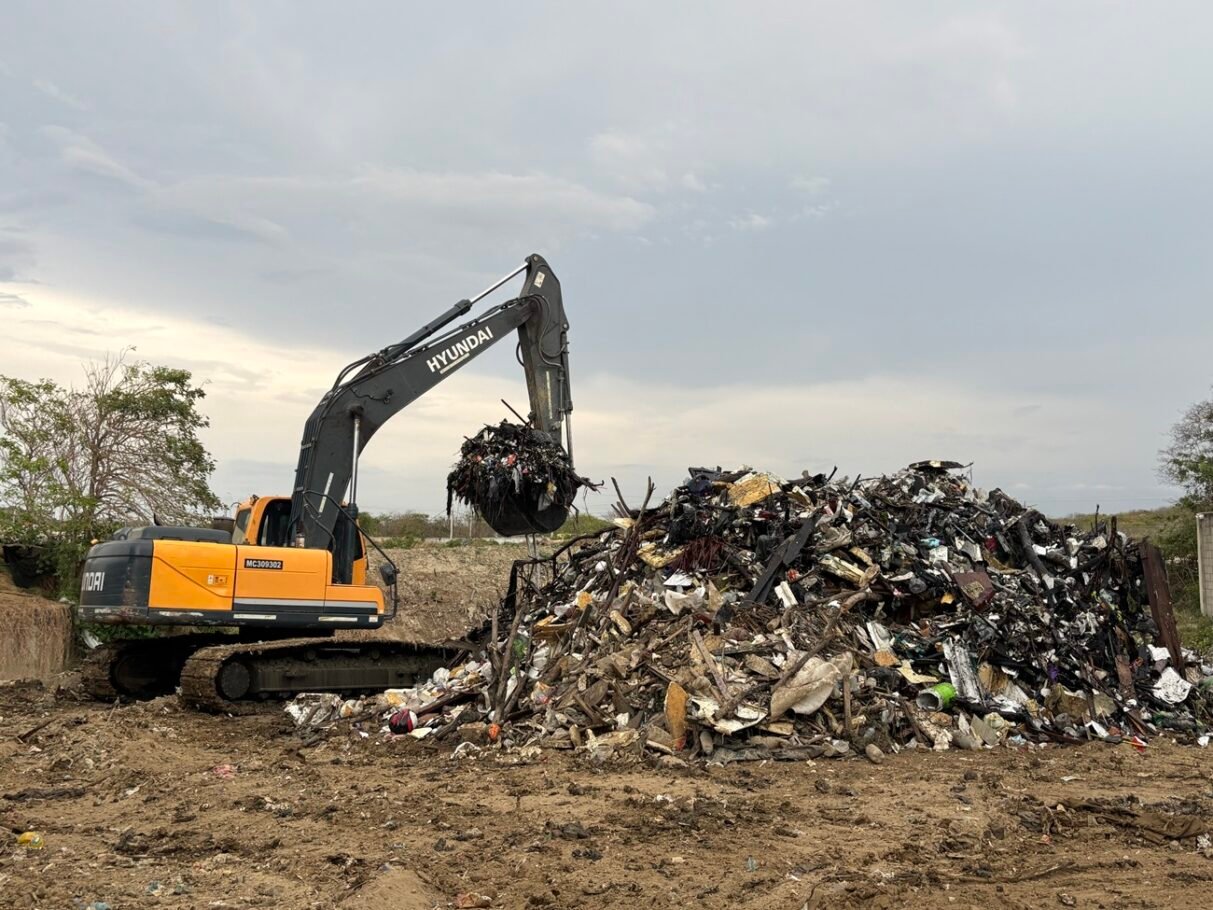 Retiradas más de 600 toneladas de residuos de los arroyos de Barranquilla