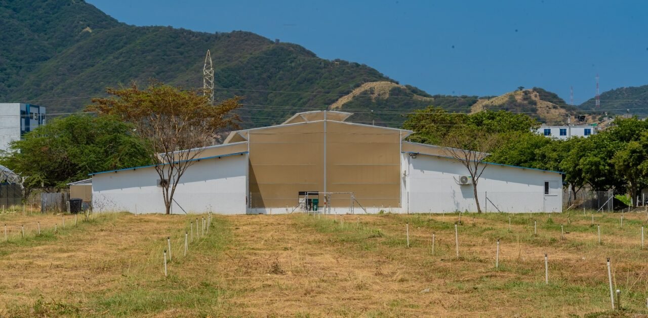 UniMagdalena inauguró el primer Invernadero de Bioseguridad Tipo II en el Caribe