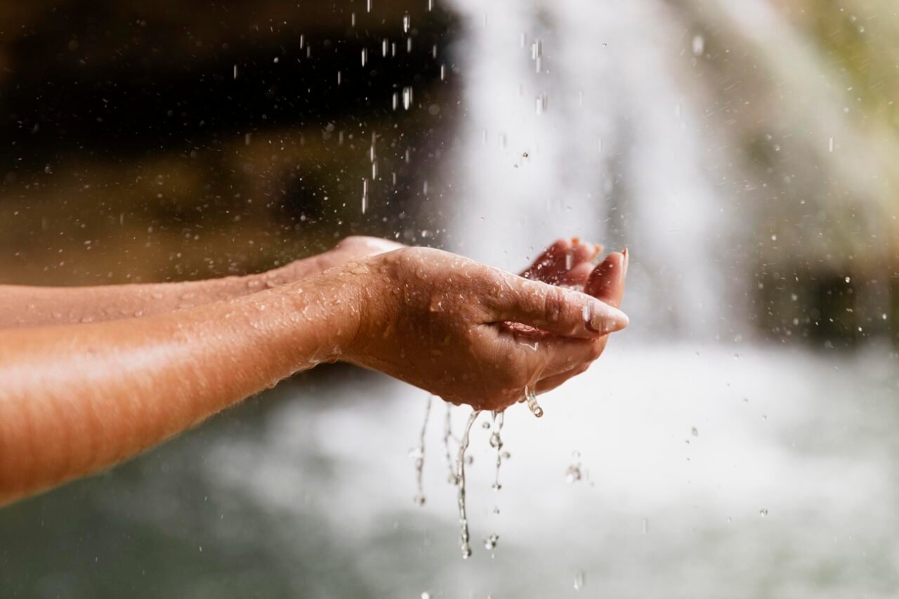 Aprender desde el colegio: 4 actividades para formar niños más conscientes del valor del agua