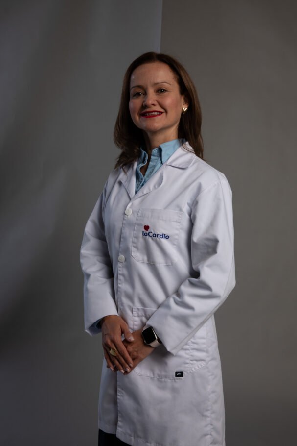 Hipertensión en la mujer: cómo prevenir el principal riesgo silencioso para el corazón
