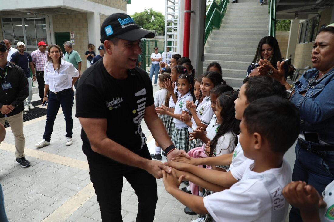 “¡Hemos tenido un año de transformación educativa para Barranquilla! : alcalde Char