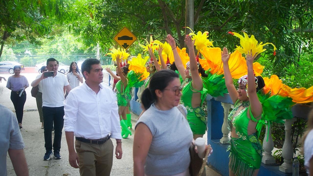 Destacan a Barranquilla por la transformación educativa