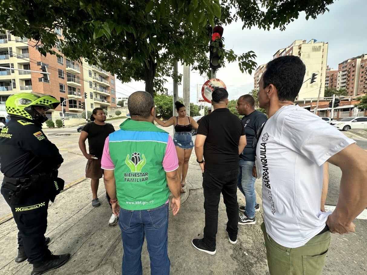 ‘Más das, más quitas’, sigue campaña en Barranquilla contra mendicidad y trabajo infantil