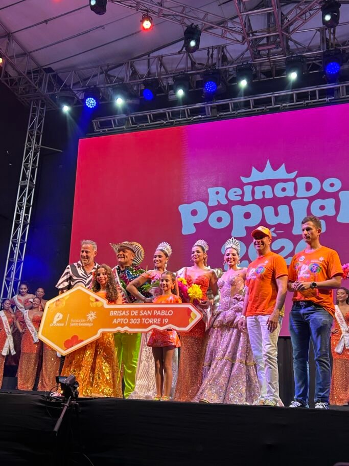 Gicel Vega Castro, nueva Reina del Carnaval Popular de Barranquilla, cumple su sueño de tener vivienda propia