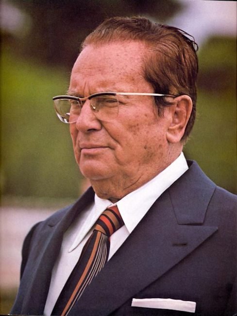 Tito: un líder polifacético