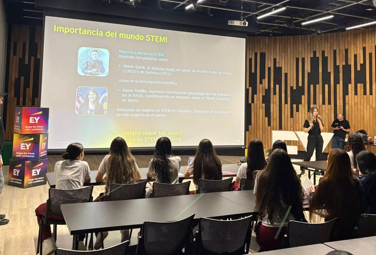 Solo el 24 % de los profesionales en ciencia y tecnología corresponde a mujeres