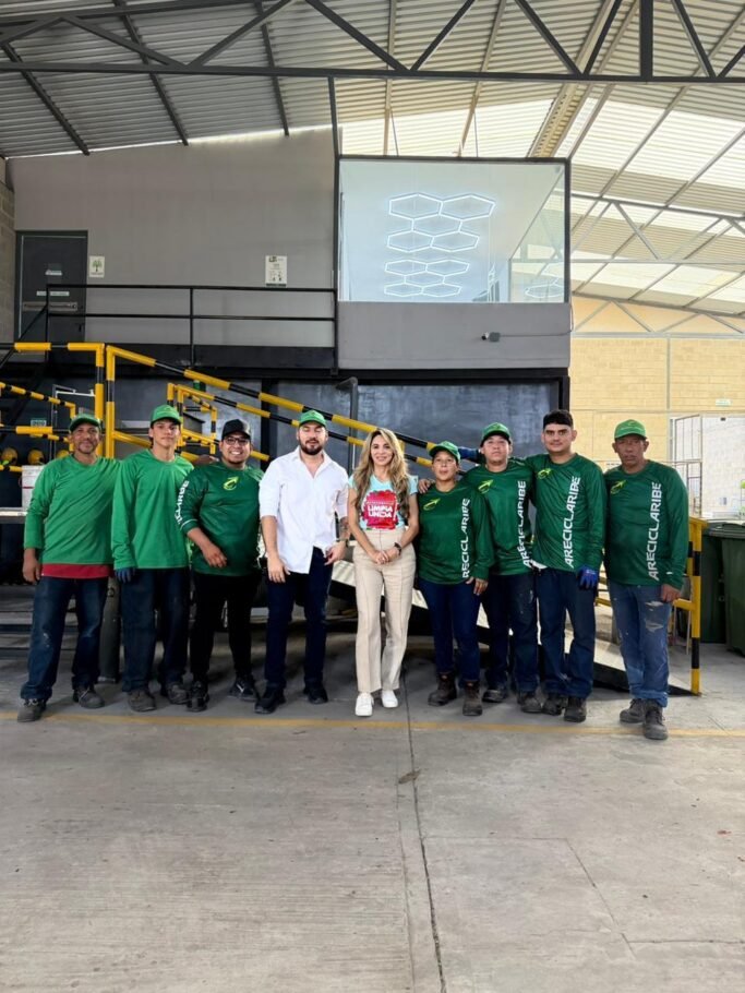 Barranquilla monta planta que transforma frutas en mal estado en fertilizantes y abonos orgánicos