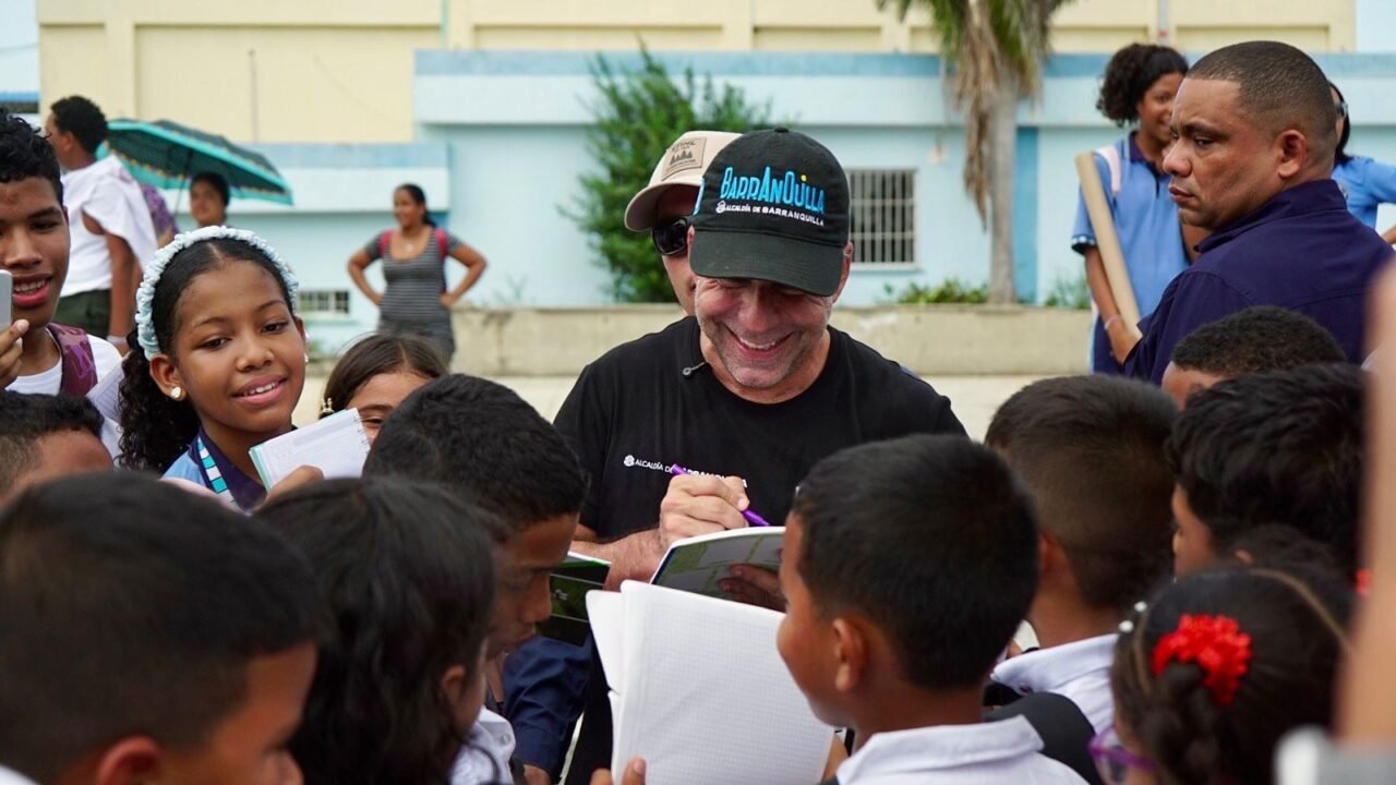 Entregan dos nuevas cocinas y comedores escolares en Barranquilla
