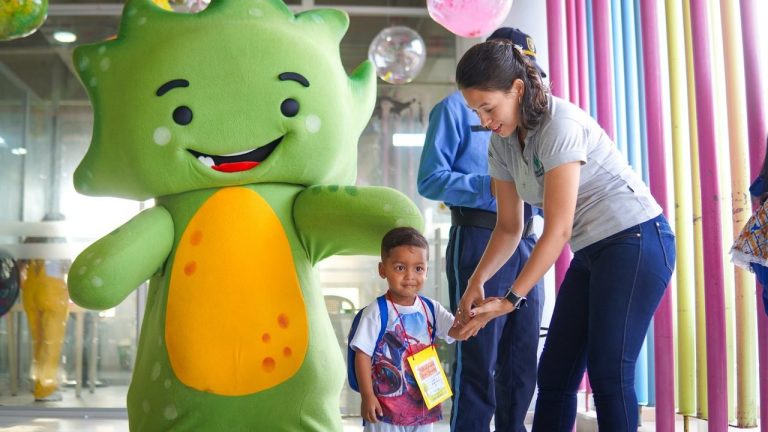 145 Unidades de Servicio abren sus puertas para atender a 1a Infancia en Barranquilla