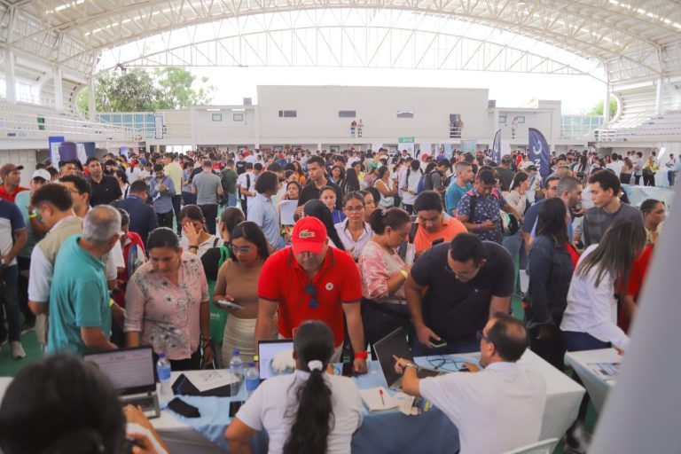 26 de marzo, Feria Laboral en Santa Marta