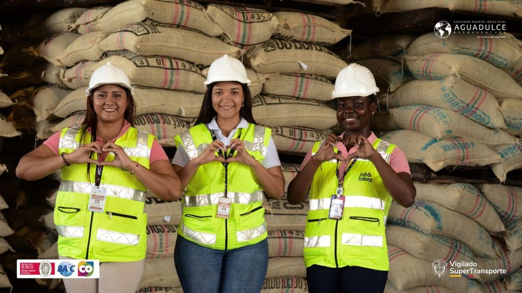 A los mercados del mundo: el papel estratégico de Buenaventura en el Día Nacional del Café
