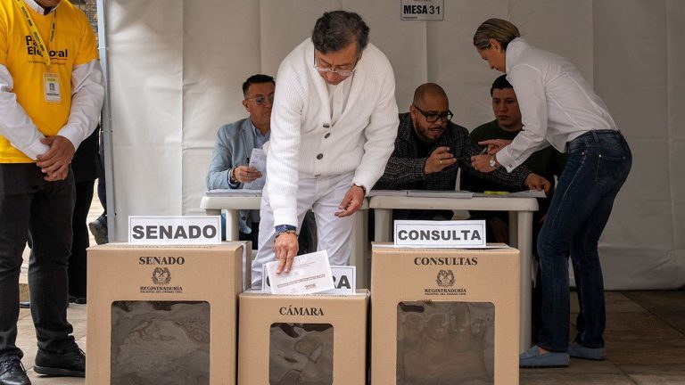 A votar por quienes legislarán a nombre del pueblo de Colombia, invita el presidente Petro