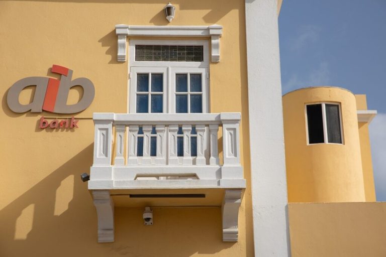 AIB Bank N.V. de Aruba inicia su transformación digital con Finastra Essence