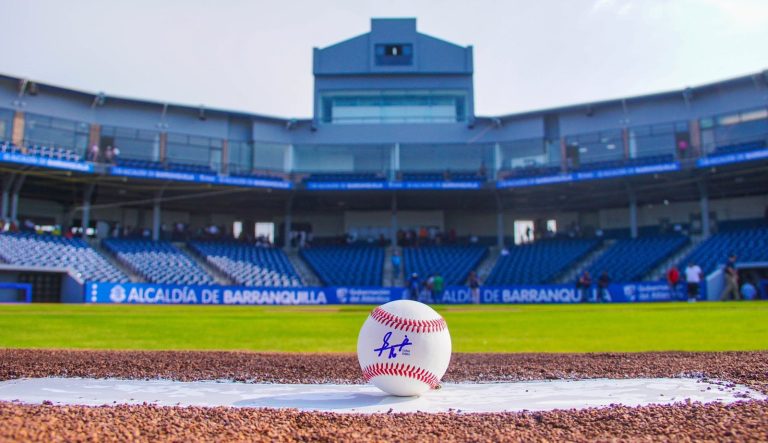 Alcalde Char destaca el ascenso de Harry Canedo a las Grandes Ligas del Béisbol