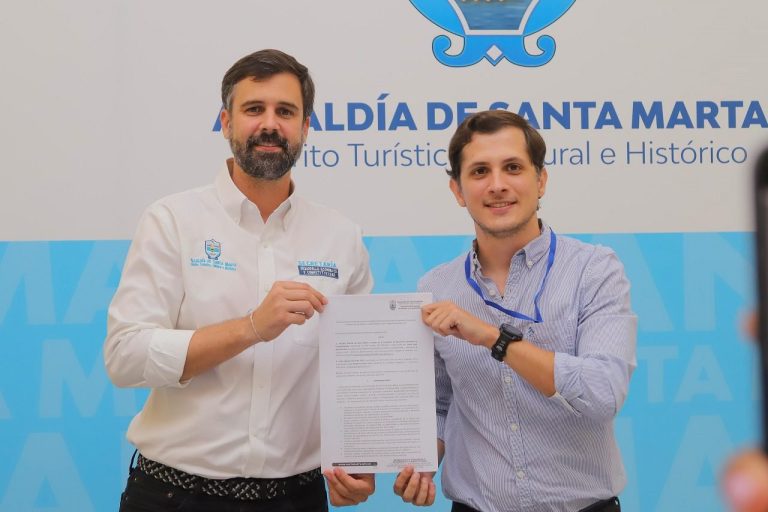 Alcaldía de Santa Marta y Deprisa firman convenio para facilitar envíos nacionales de emprendedores