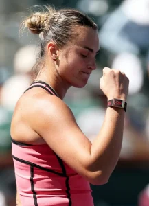 Alcaraz y Sinnner desembarcan en semis de Indian Wells y Swiatek dice adiós