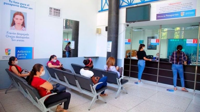 Alertan sobre página fraudulenta que cobra por citas falsas de pasaporte           