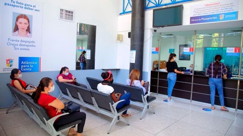 Alertan sobre página fraudulenta que cobra por citas falsas de pasaporte