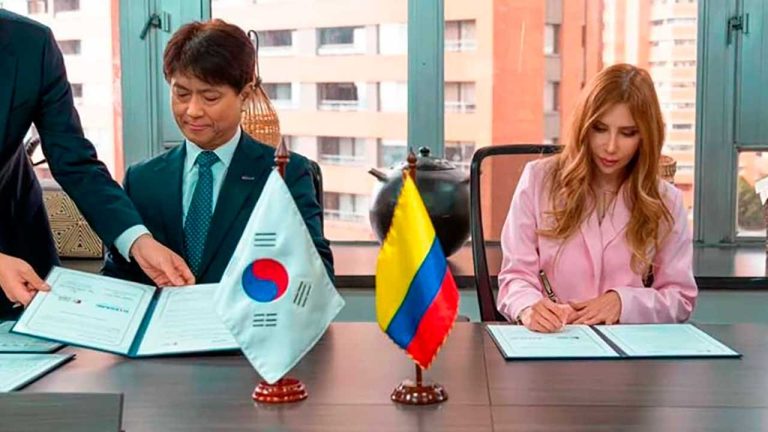 Alianza internacional para fortalecer 100 emprendimientos tecnológicos: MinComercio