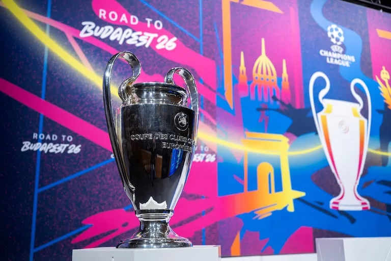 Así quedaron los cruces de octavos de final de la Champions League 2025-2026