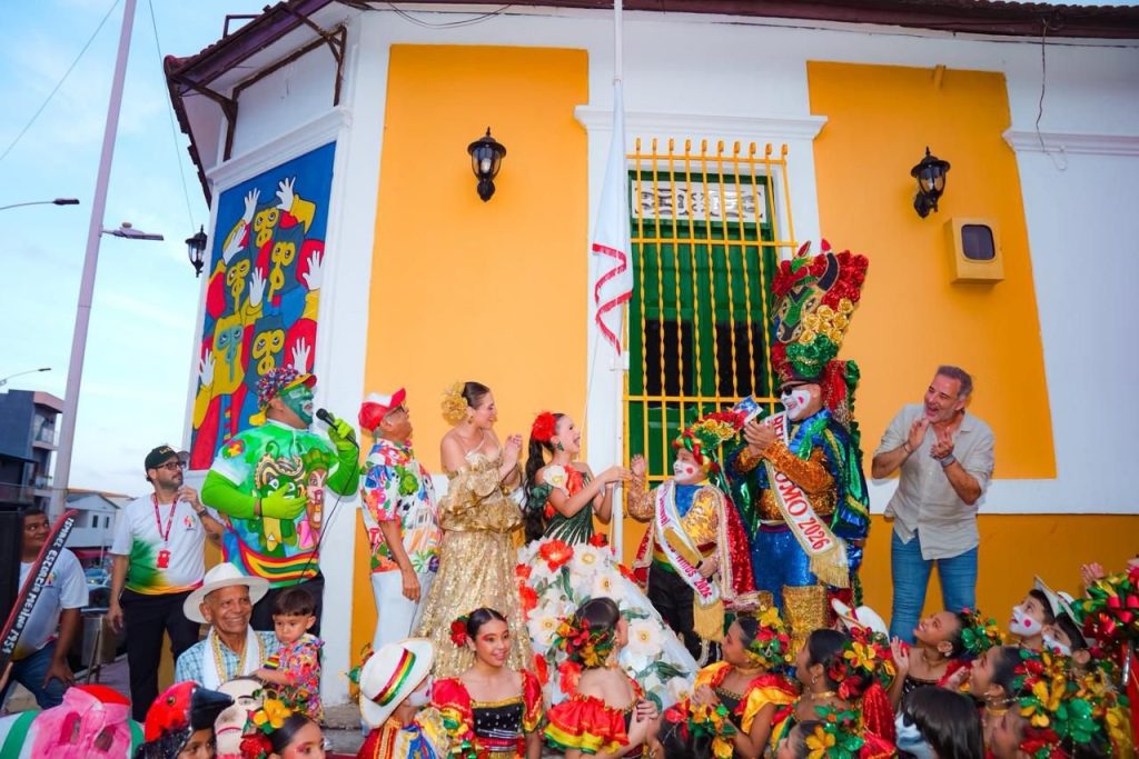 Bando y Coronación de los reyes del Carnaval de los Niños, este domingo