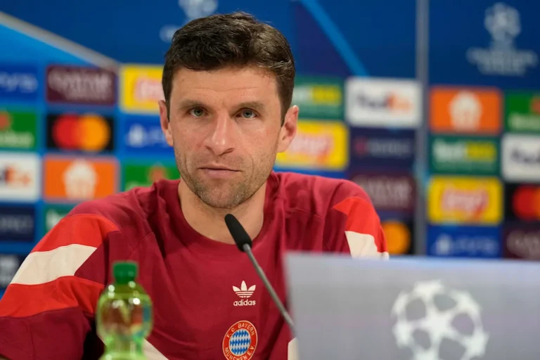 Bayern habría decidido no renovarle contrato a Thomas Müller