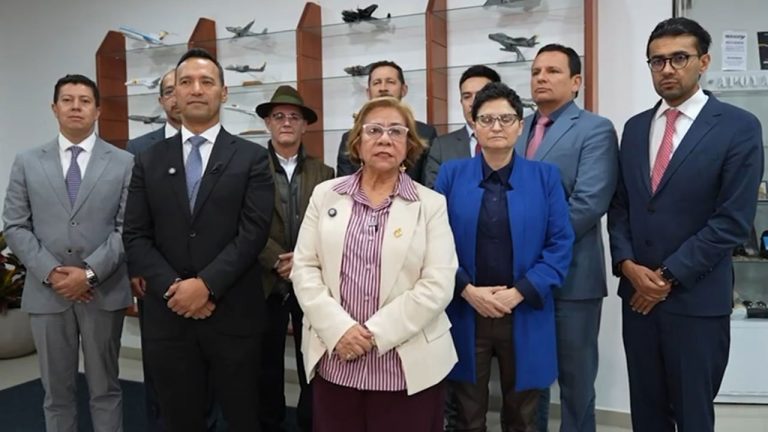 Colombia decide expedir decreto de aranceles recíprocos a Ecuador