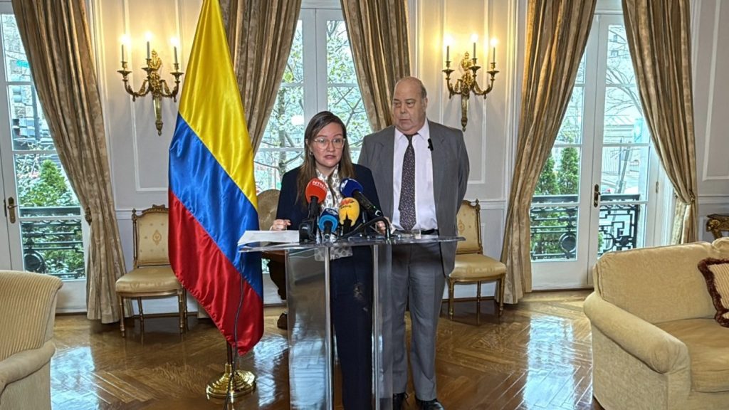 Colombia reacciona con plan hacia nuevos mercados, ante arancel de EEUU