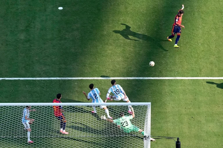 Cómo marcó Ferran Torres el gol del Mundial para que España venciera a Argentina