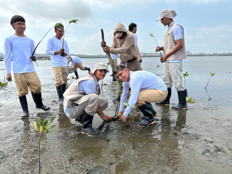 Con 100 Guardianes de la Biodiversidad, Barranquilla cuida sus ecosistemas naturales
