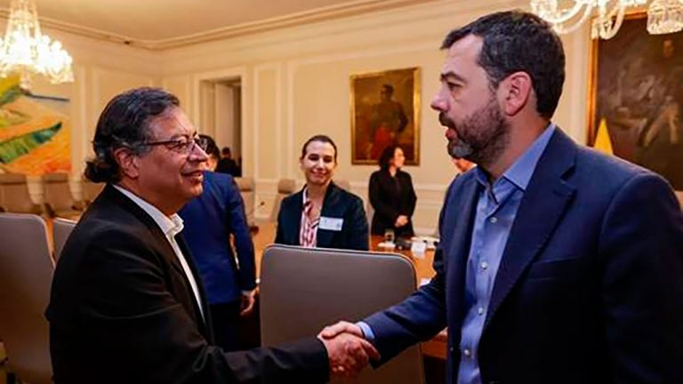 Con inversión de un $1 billón en flota eléctrica de Bogotá, gobierno pide bajar tarifas del transporte público