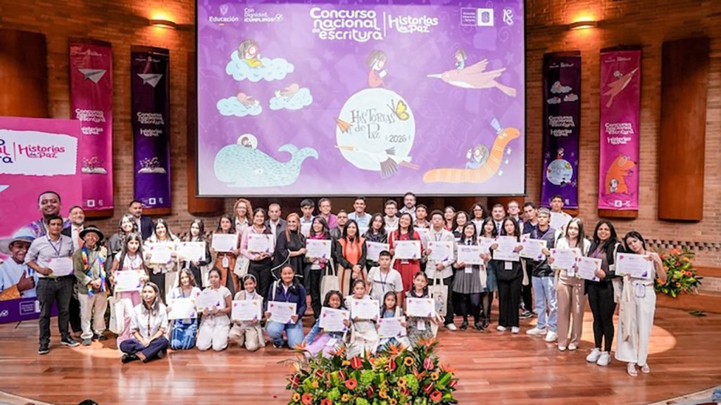Concurso Nacional de Escritura premió 40 autores de historias de paz