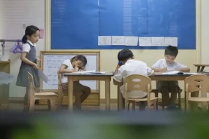 Corea del Sur prohibirá los teléfonos móviles en las aulas