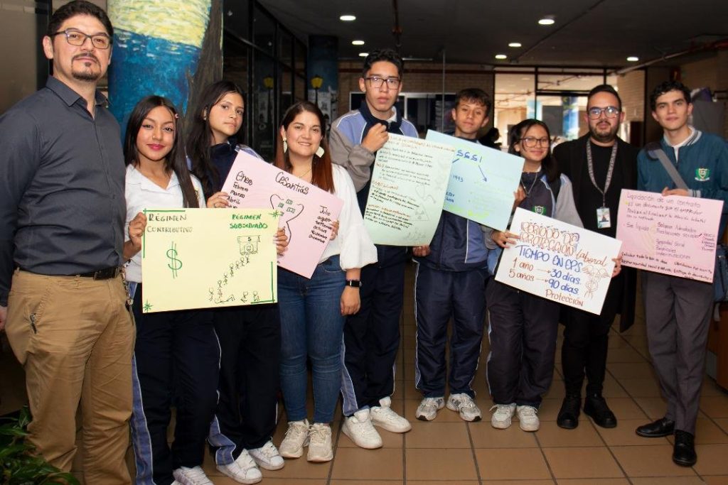 Desde el colegio, jóvenes aprenden importancia de la seguridad social