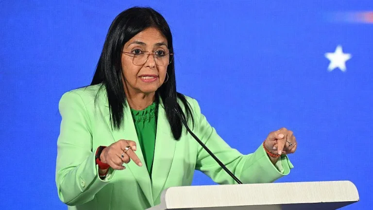 EE.UU. levanta las sanciones contra la presidenta interina de Venezuela, Delcy Rodríguez