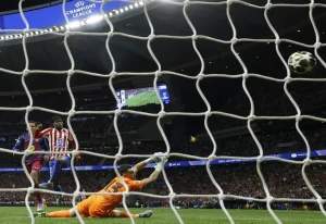 El Atlético aguanta y se mete en semifinales de Champions