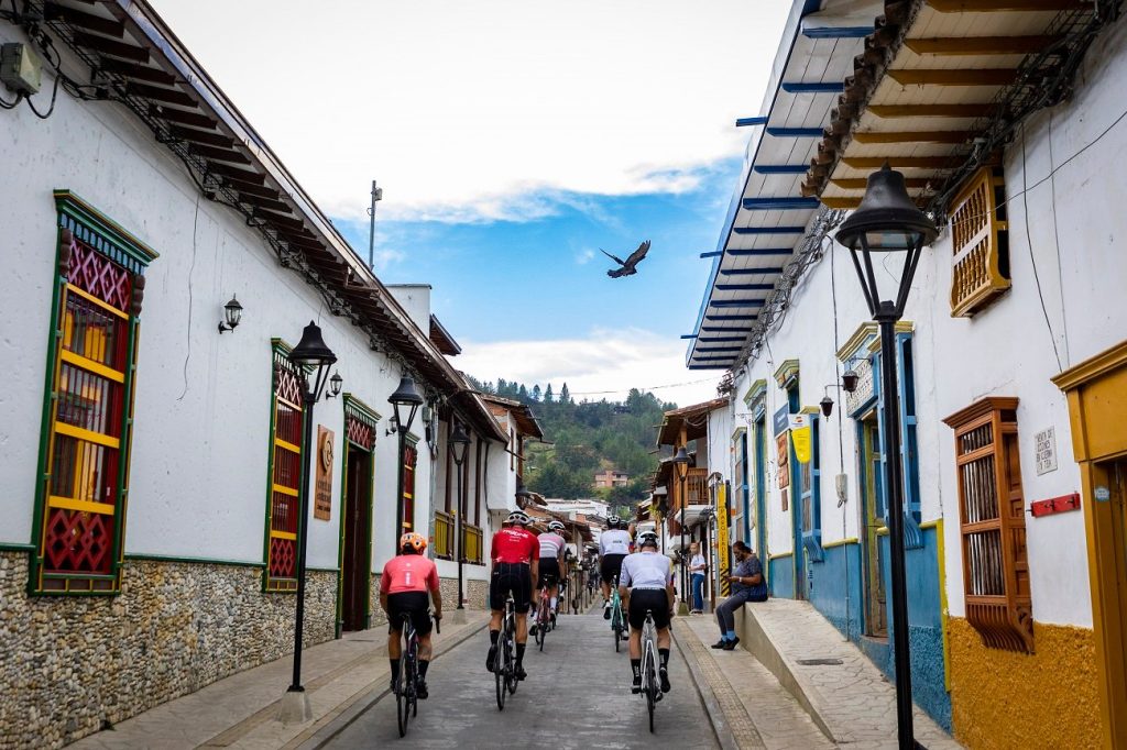 El auge del turismo deportivo y ecológico: oportunidades únicas para los aventureros