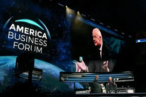 “El fútbol va a conquistar Estados Unidos”, augura presidente de la FIFA