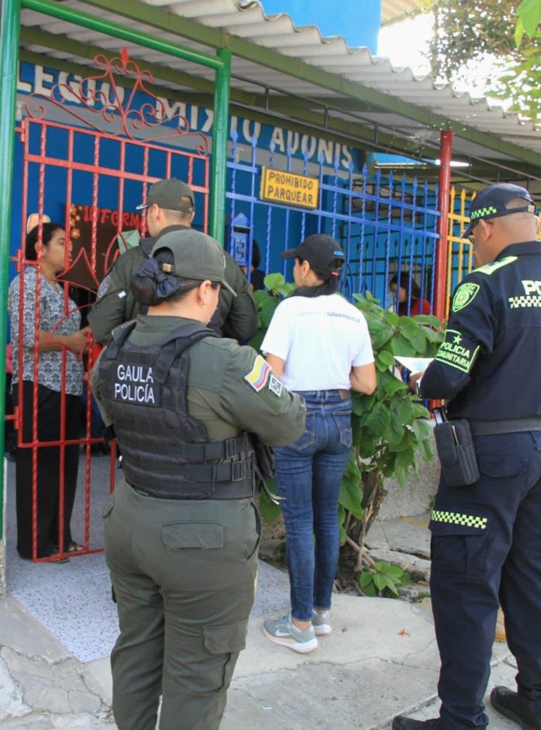 El Gaula de la Policía y el Ejército patrullan los barrios, en operativos contra la extorsión en Barranquilla