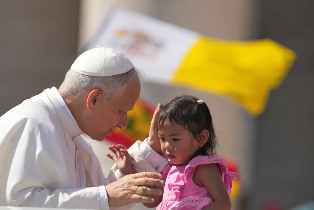 El papa critica el nacionalismo político y reza por la reconciliación y el diálogo