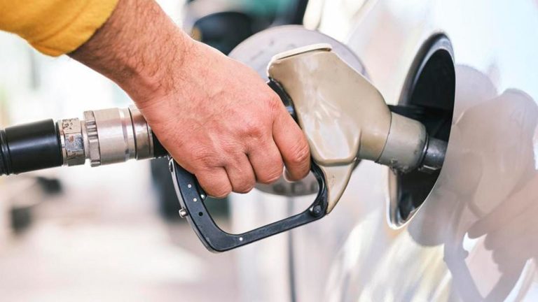 Eliminarán el subsidio al diésel para 360 mil camionetas de lujo