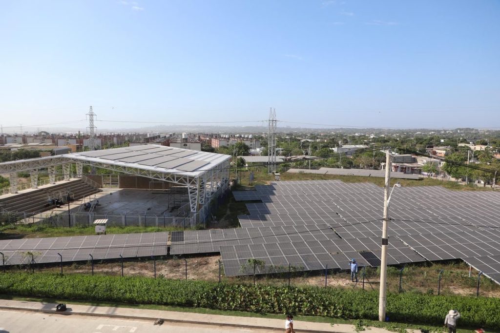 En Las Gardenias funciona la primera comunidad energética de Barranquilla