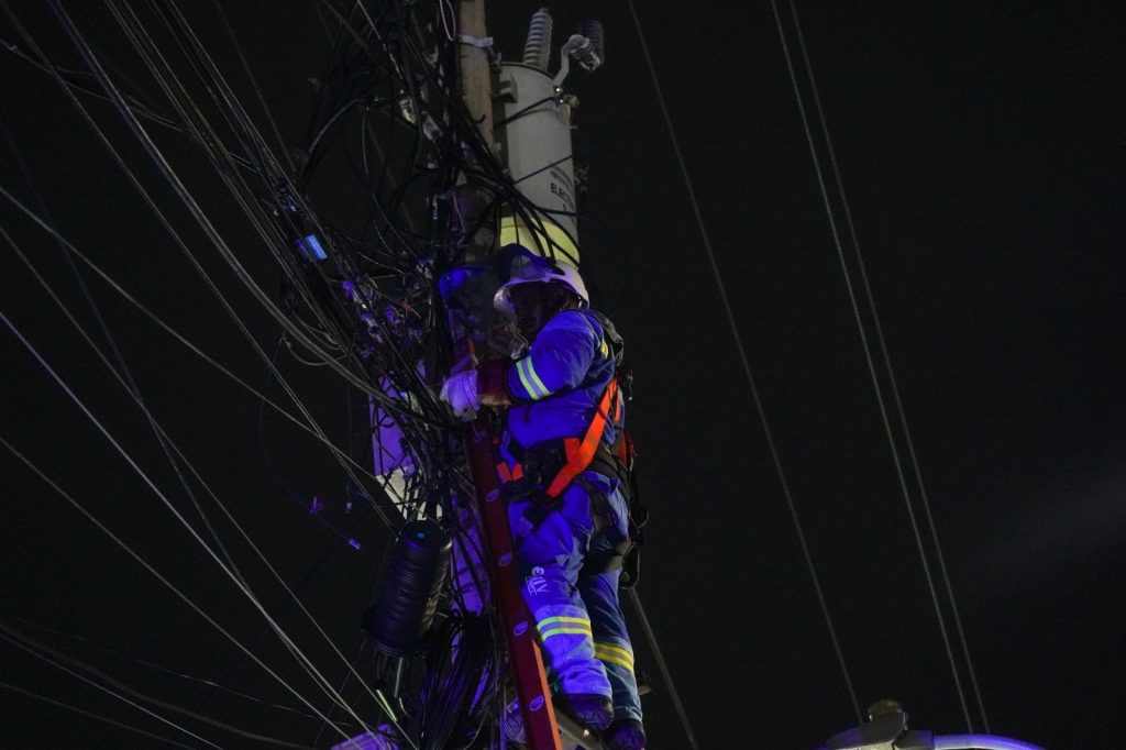 En operativos nocturnos detectan 6 casos de negocios que roban energía en Barranquilla